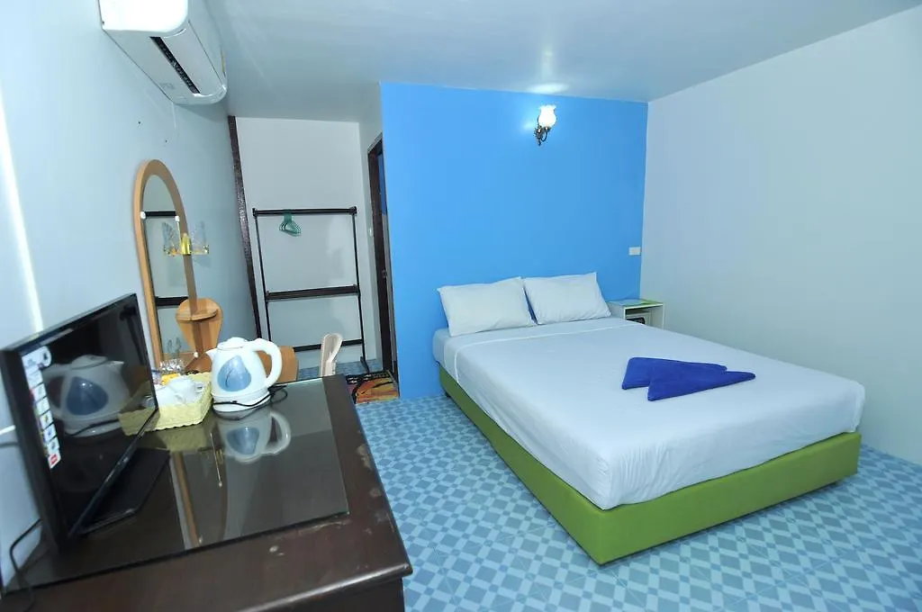 Dee Dee Beach House Hotel Phi Phi Don Guest house